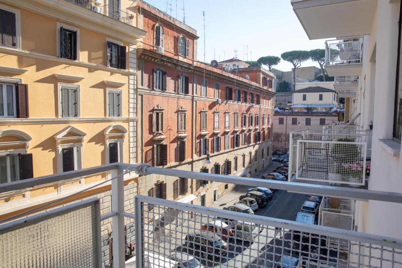 Candia Vatican Gasthuis Rome